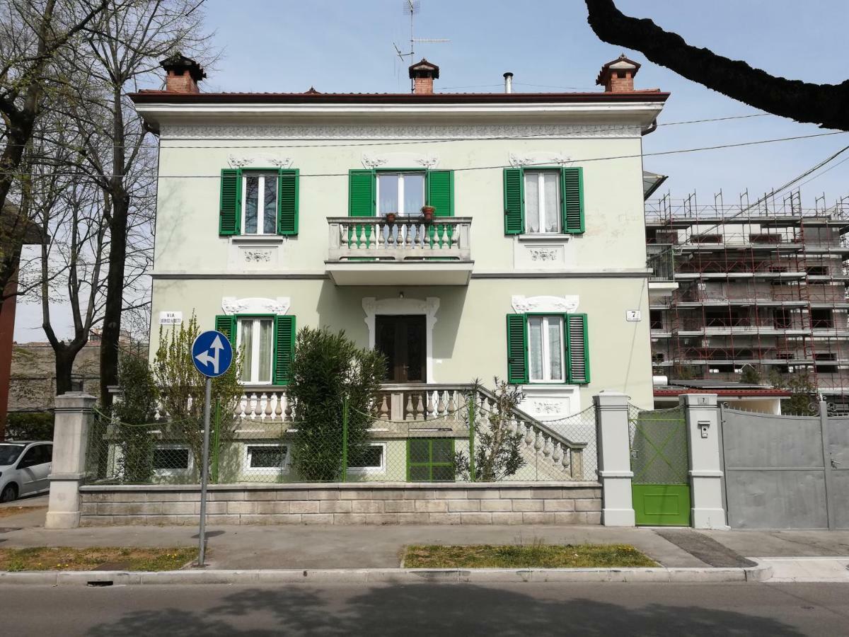 Agli Oleandri Appartamento In Villa Con Con Parcheggio Горіція Екстер'єр фото